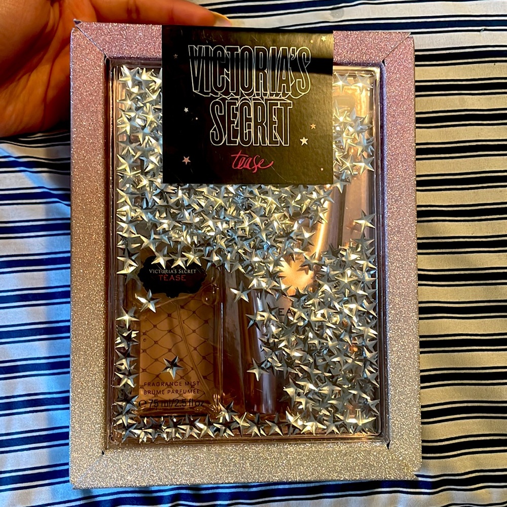 Victoria Secret TEASE set
